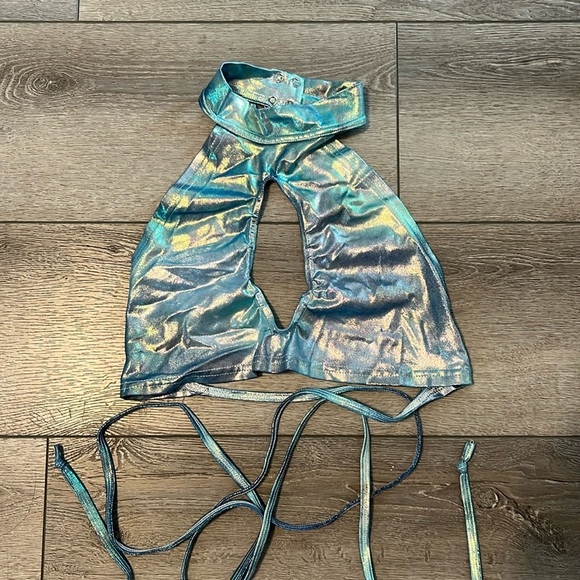 Rolita Couture holographic keyhole crop top XL - Picture 2 of 4